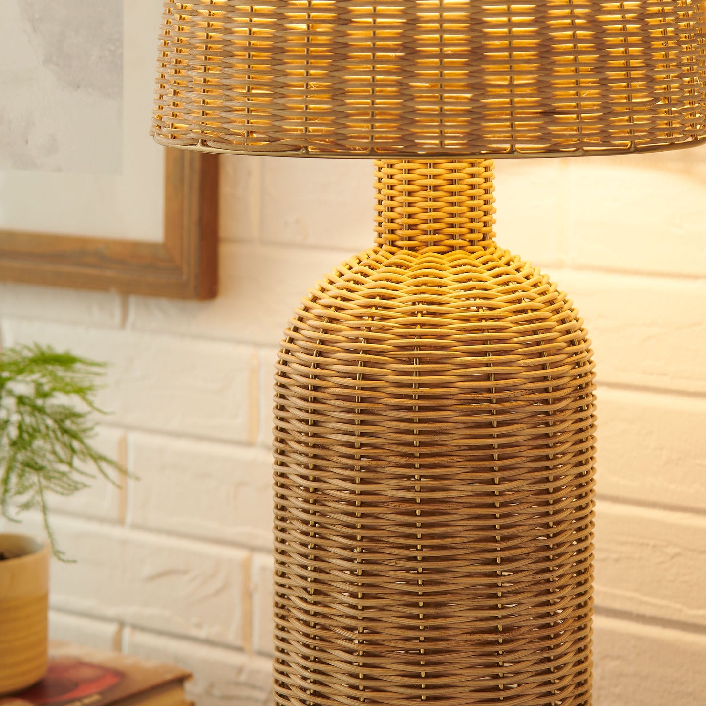 Briar Rattan Table Lamp