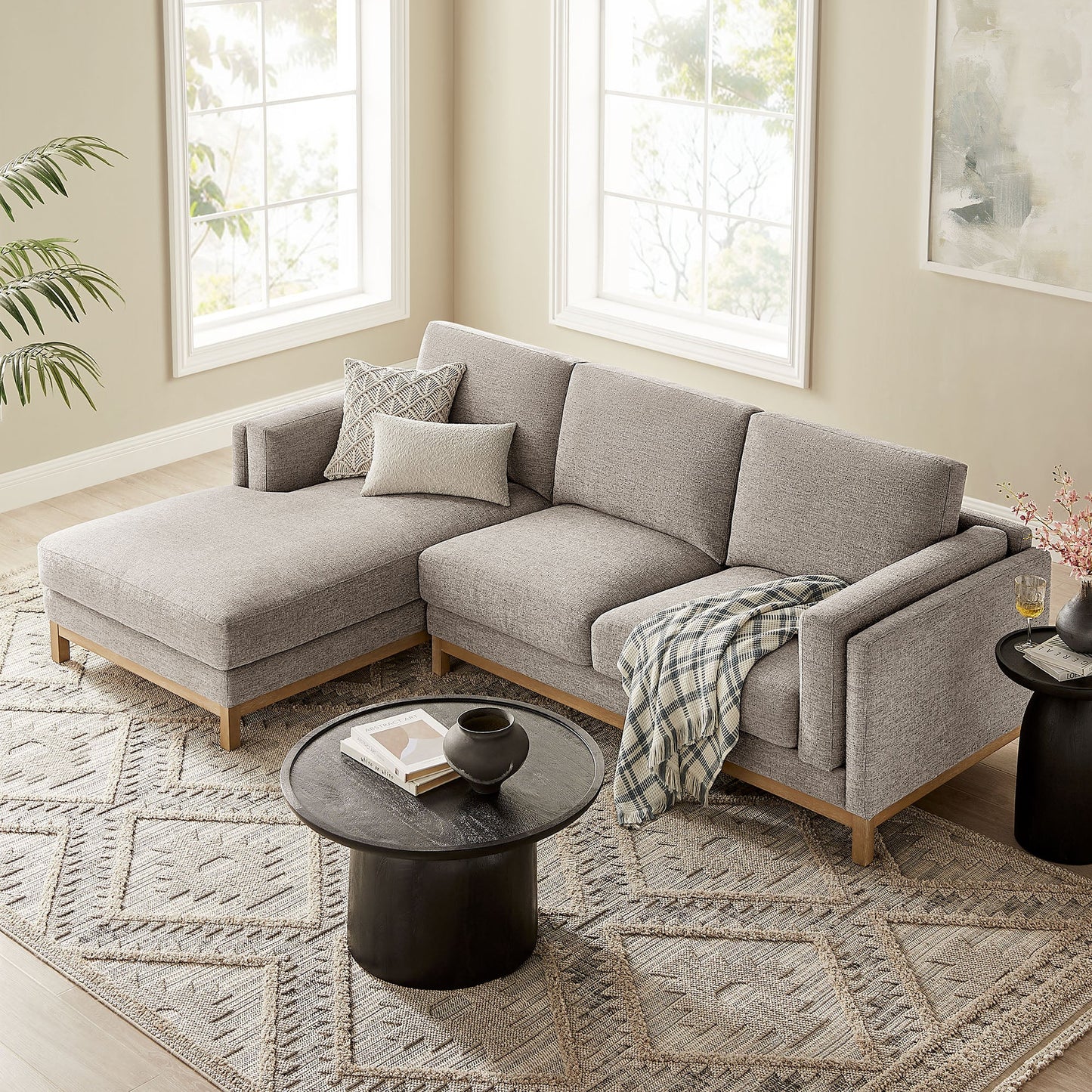 Roscoe Left-Facing Upholstered Sectional Sofa with Chaise