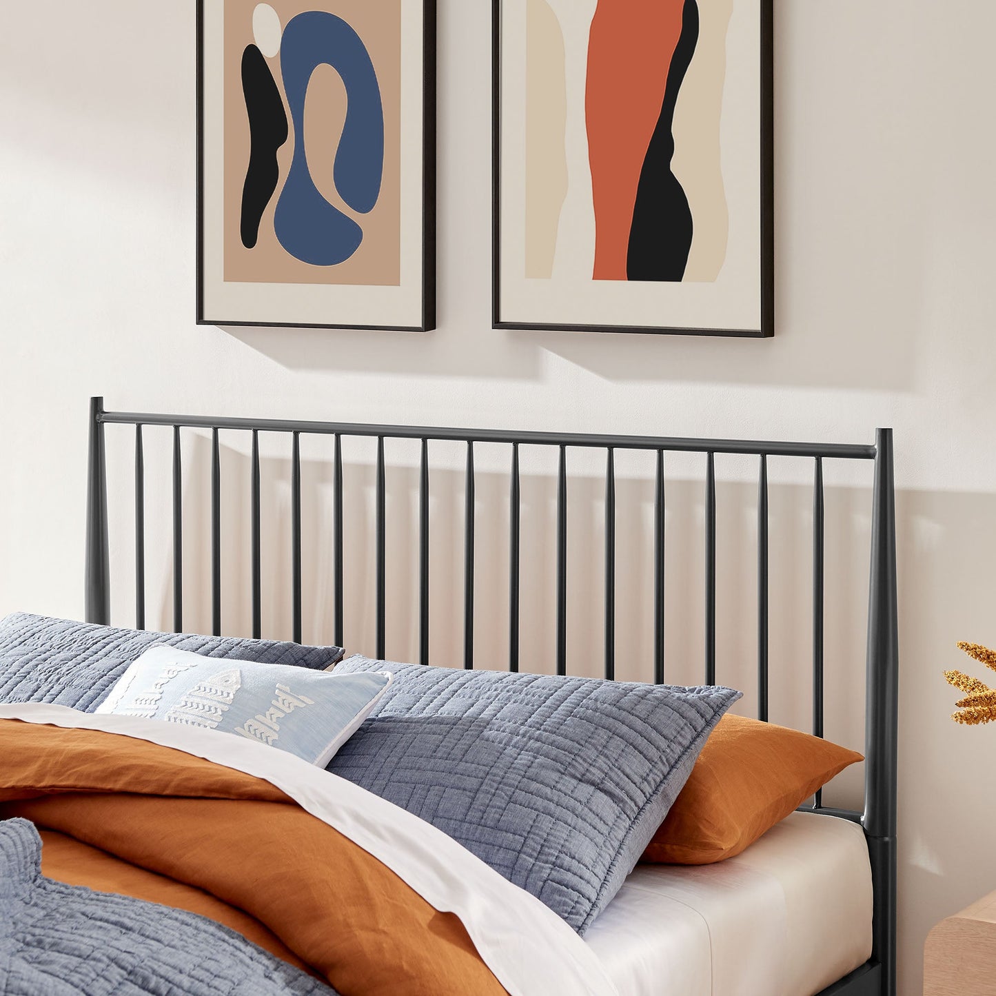 Adair Metal Spindle Platform Bed